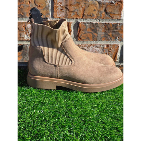 No Boundaries Shoes - No Boundaries Ankle Boots Women's Size 11 Sand Memory Foam